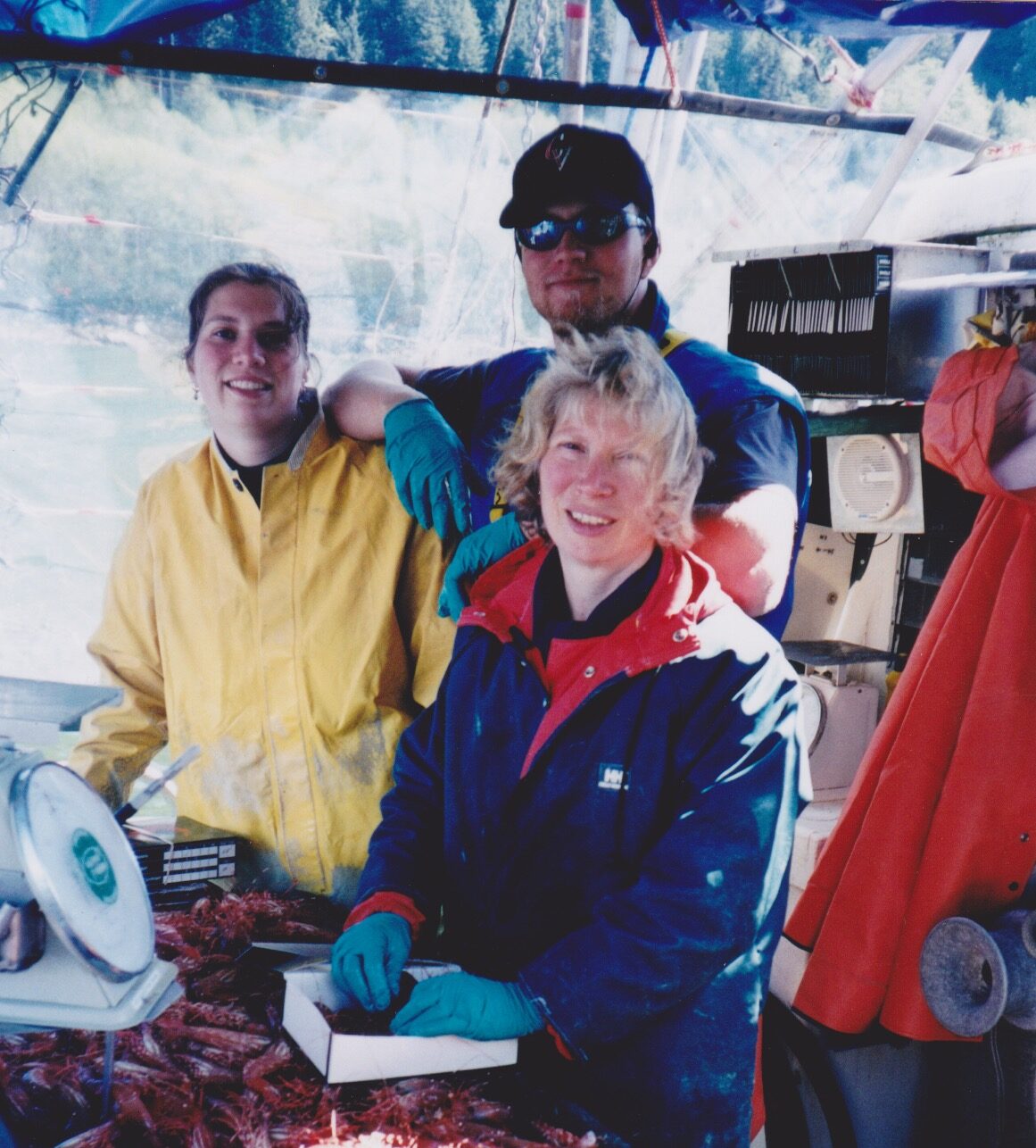 Group photo, weighing prawns